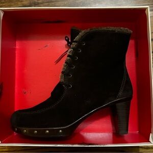 Stylish brown booties